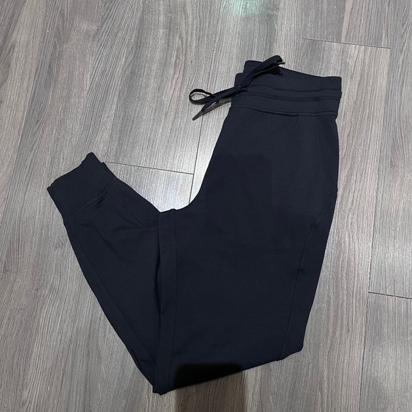Lululemon ready to rulu jogger black size 6 comfy casual athletic - Picture 1 of 2